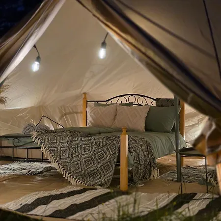 Glamping & In Kihnu Tente de luxe