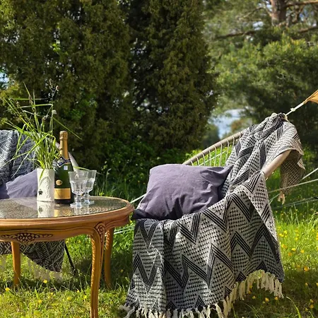 Tente de luxe Glamping & In Kihnu *