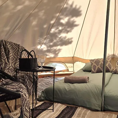 Glamping & In Kihnu Tente de luxe Rootsikula (Parnu)