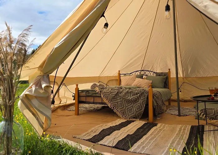 Luxe tent Glamping & In Kihnu