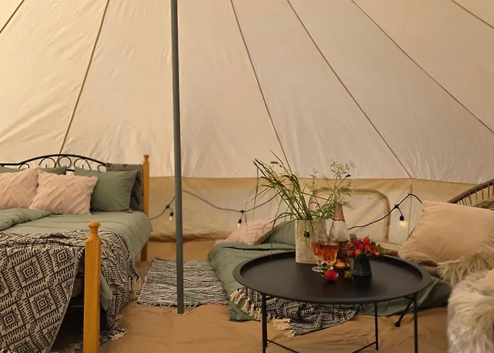 Luxe tent Glamping & In Kihnu