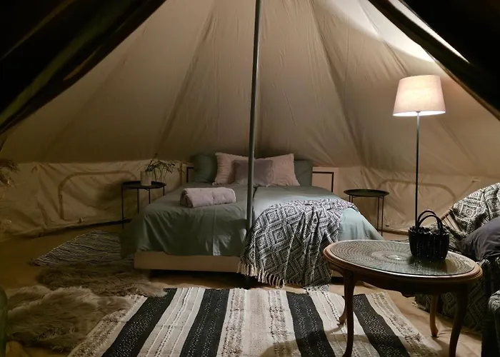 Luksuzni šator Glamping & In Kihnu *